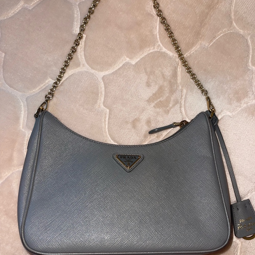 More pics of Authentic Bandoliera in pelle Saffiano lux ardesia Prada Bag